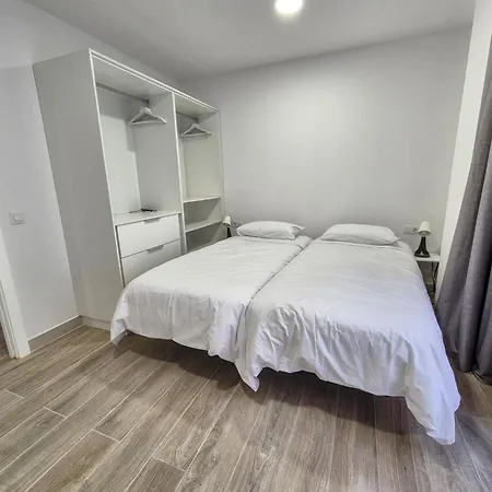 House By Playa De Canteras, Palmas * לאס פאלמס דה גראן קנאריה