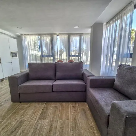 בית נופש House By Playa De Canteras, Palmas לאס פאלמס דה גראן קנאריה