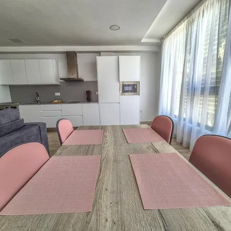 בית נופש House By Playa De Canteras, Palmas